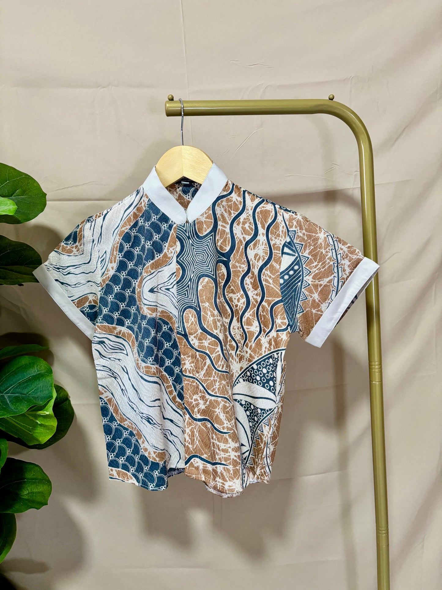 Short Sleeve Textured Batik Kids Shirt- Nusantara Flow